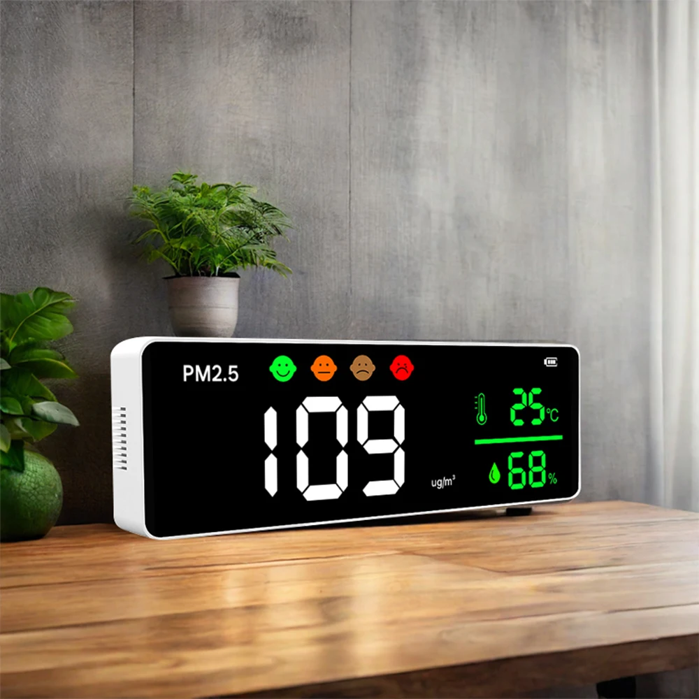 Portable PM2.5 Air Quality Detector Highly Accurate Sensitive Temperature Humidity Monitor Household Indoor PM2.5 Gas Detector