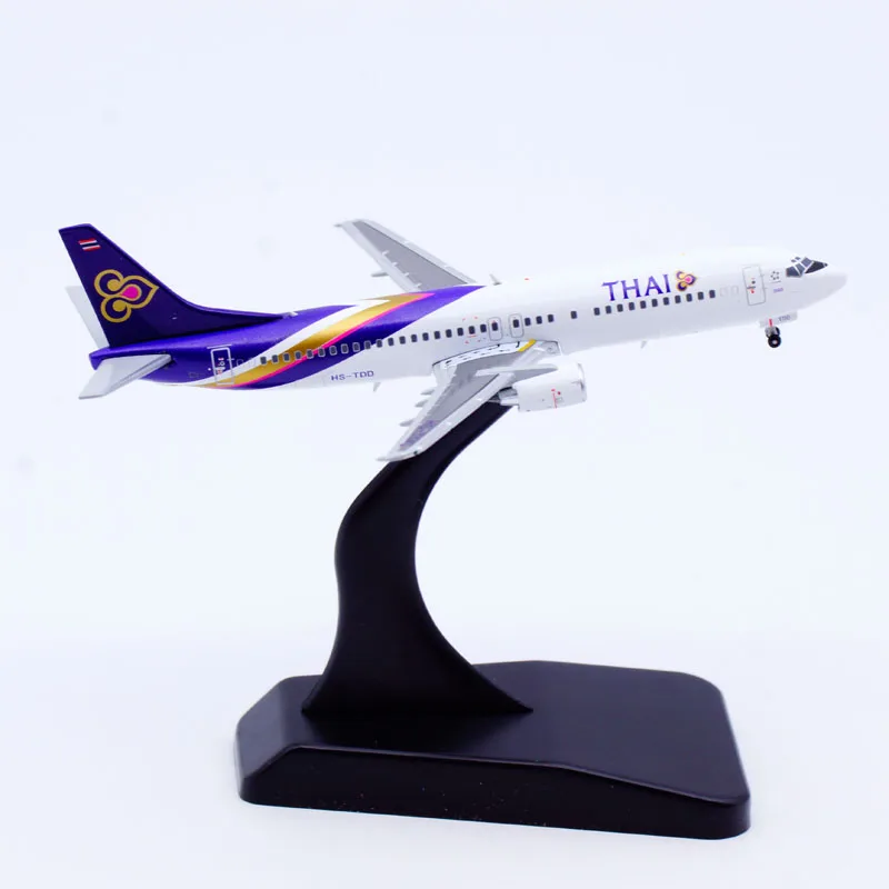 XX4990 Aereo da collezione in lega regalo JC Wings 1:400 Thai Airways "StarAlliance" Boeing B737-400 Diecast Aircraft Jet Model HS-TDD