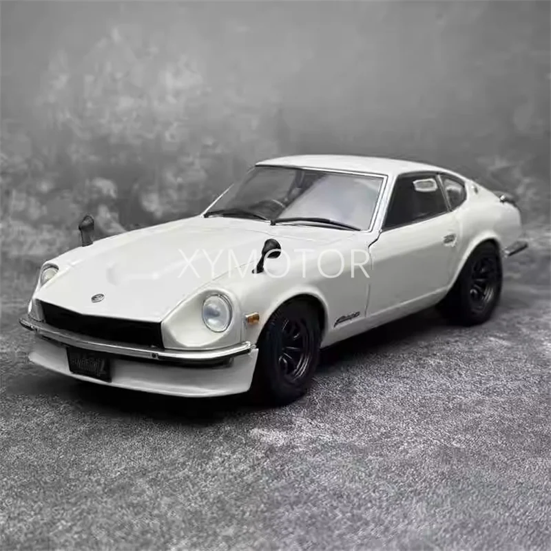 KYOSHO 1/18 For NISSAN Fairlady Z 240Z Demon Diecast Model Car Red / Blue / White Toys Gifts Display Hobby Ornaments Collection