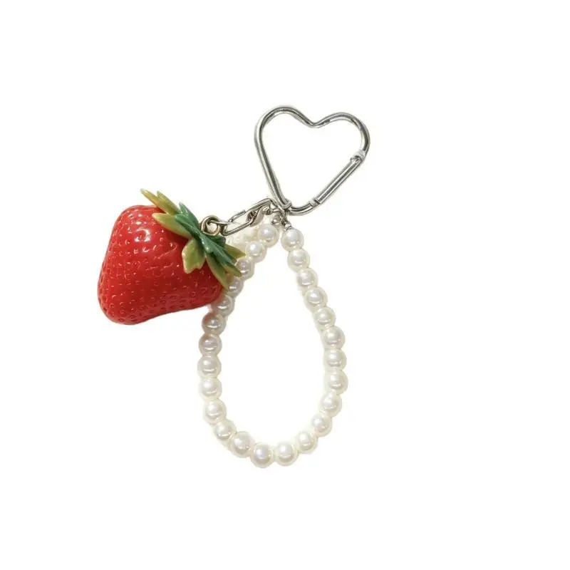 1 Stück Schlüsselanhänger/Taschenanhänger mit Herzverschluss, Erdbeere und Perle, Harz-Obst-Accessoire, kleines Geschenk – Detail 5