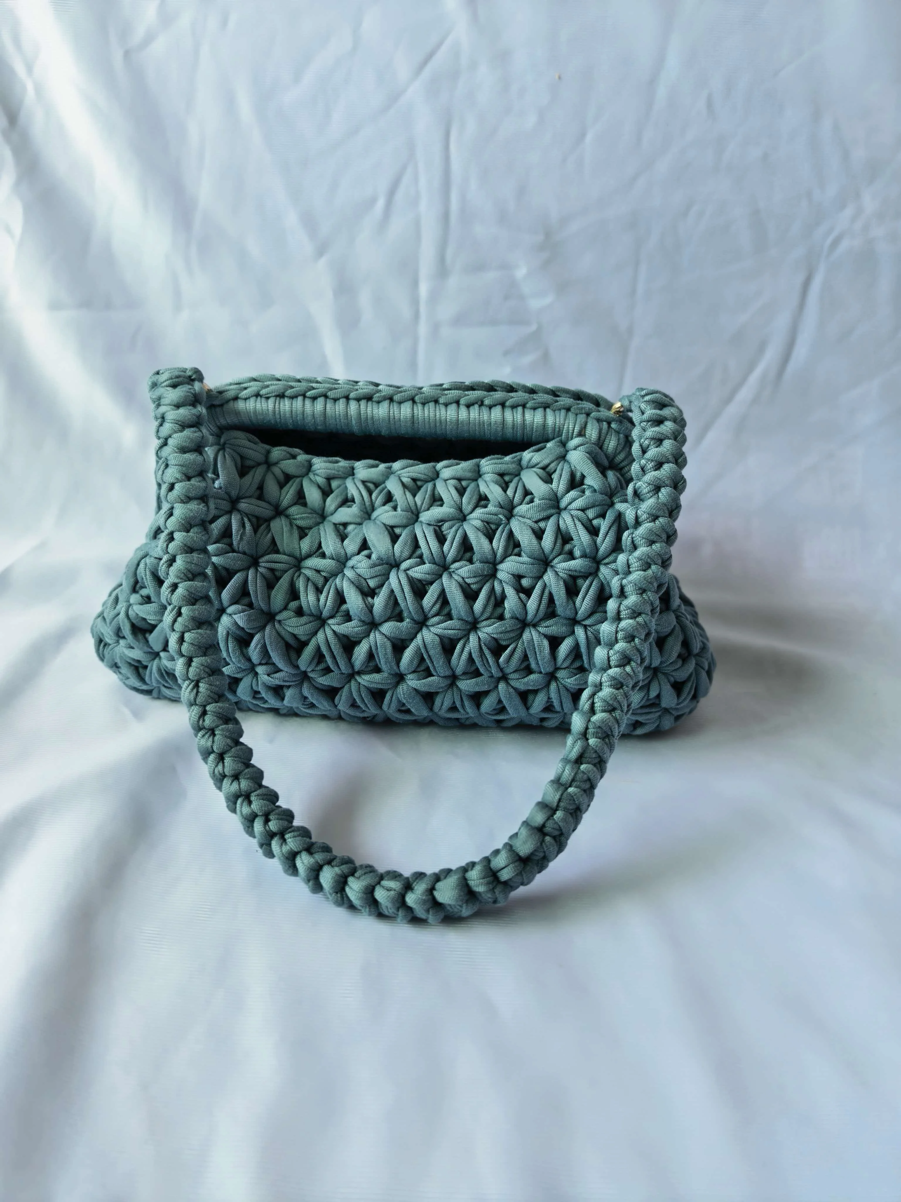 Handgehäkelte Fransen-Umhängetasche für Damen, modische Achseltasche – Detail 5