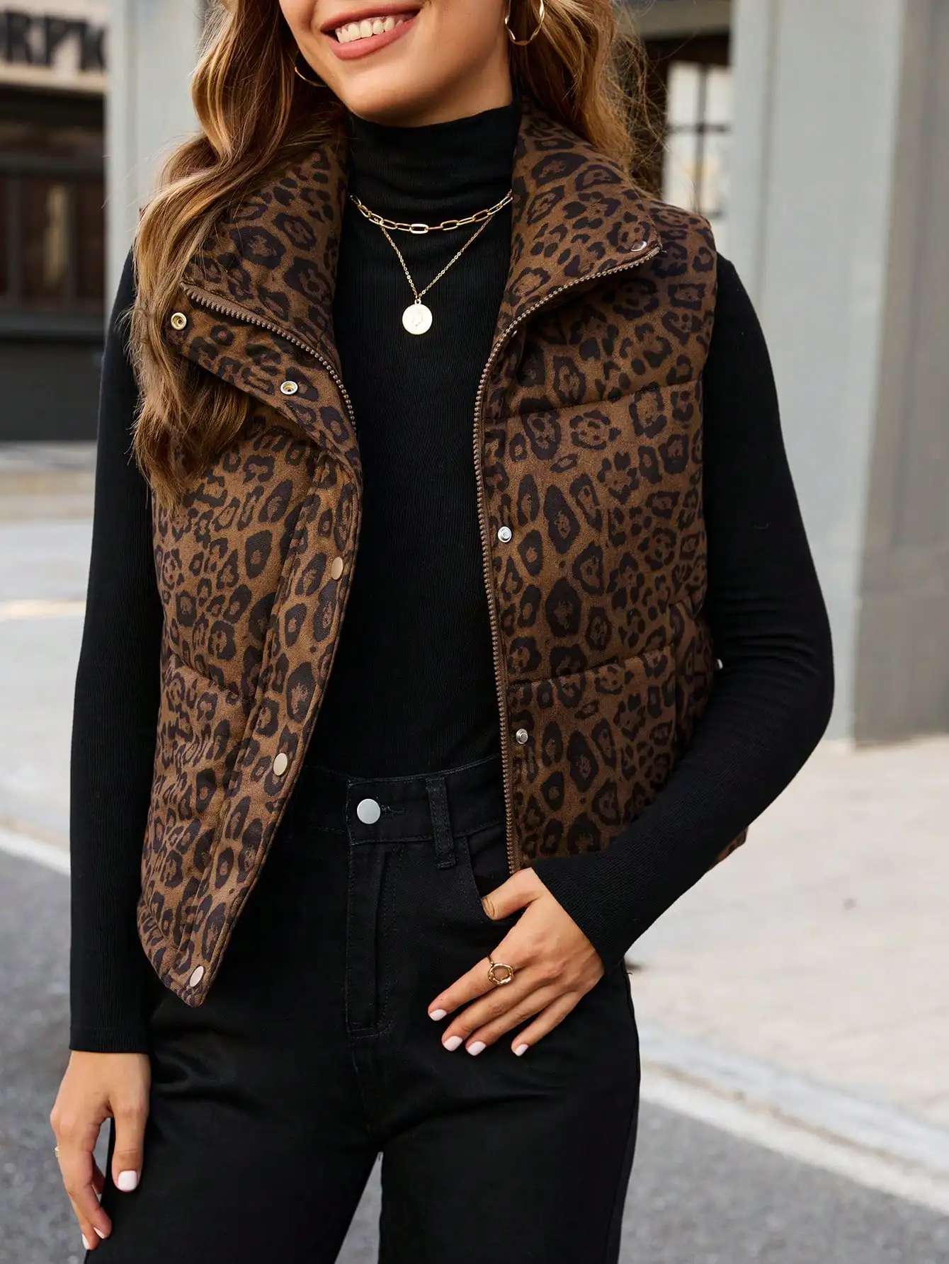 

Women's Leopard Print Quilted Vest with Front Zip, Sleeveless Winter Outerwear