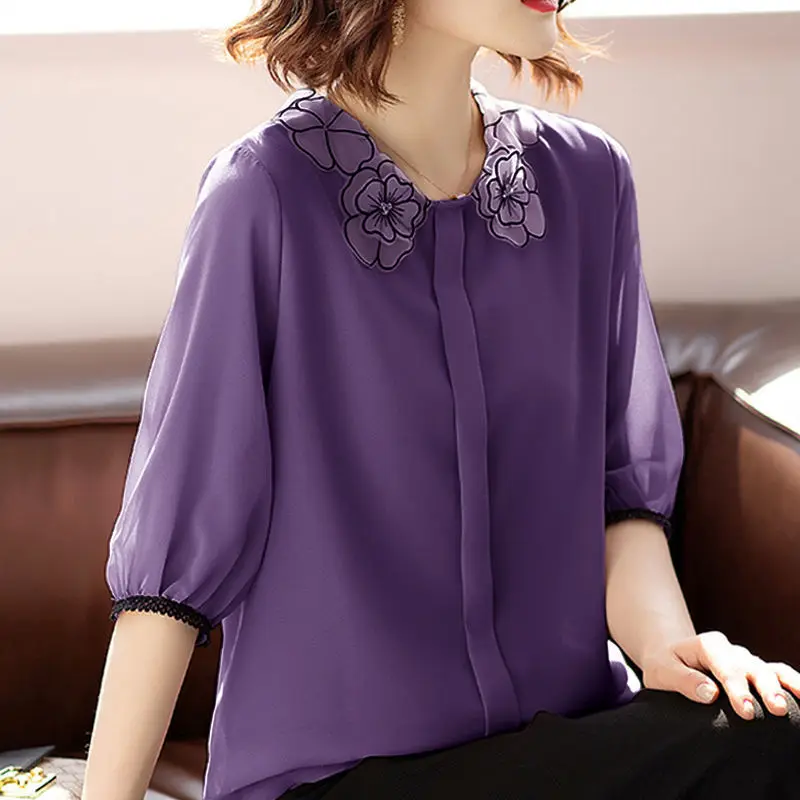 

Summer 2023 New Elegant Patchwork Solid Color Polo-Neck Short Sleeve Blouse Ladies Fashion Bright Line Decoration Pullover Tops