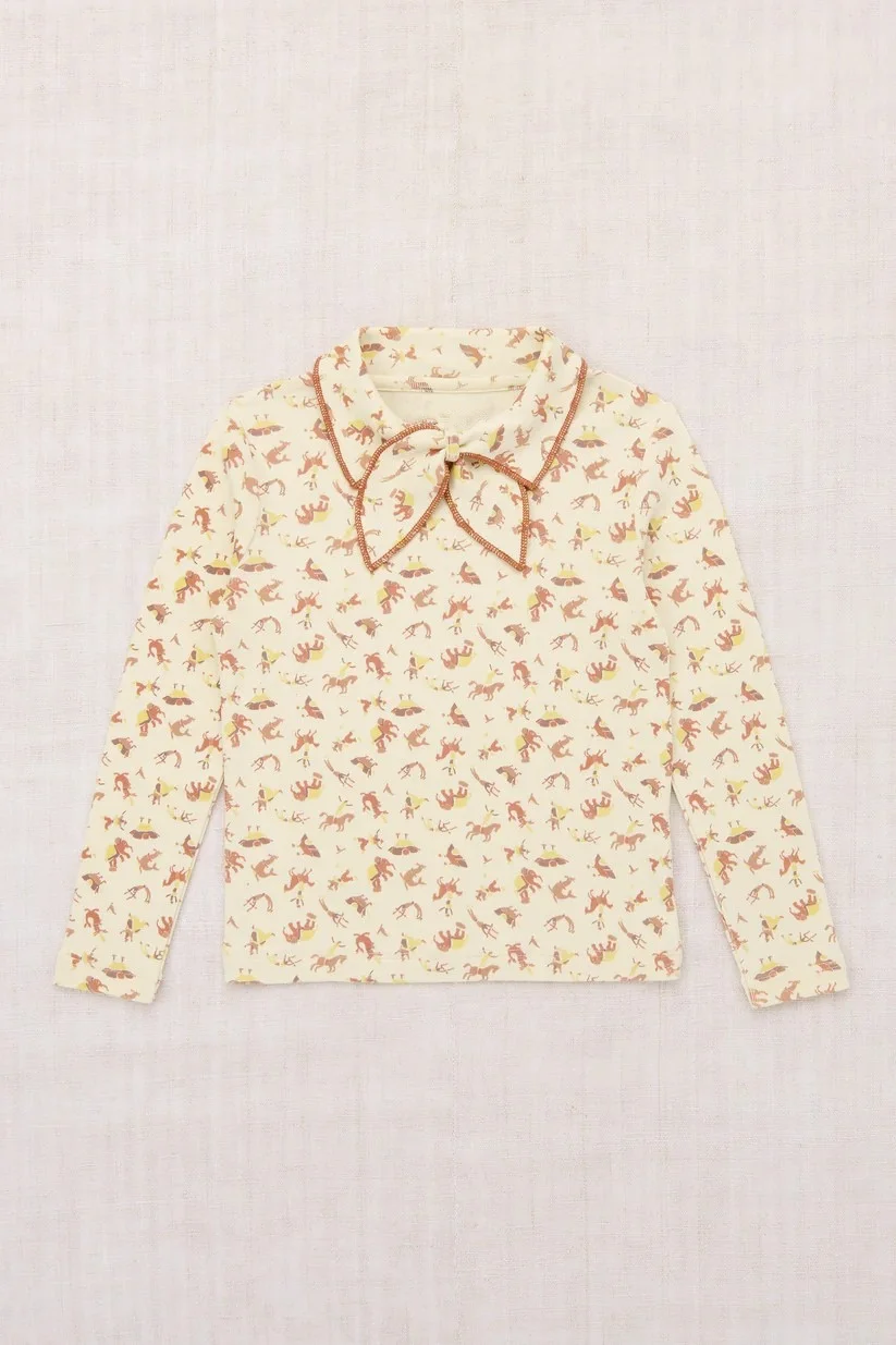 أطفال تي شيرت و مجموعة بناطيل رجالي 2025 جديد الخريف ملابس منقوشة بكم طويل فتاة فستان موضة الأطفال المحملة Bowknot التنانير الملابس