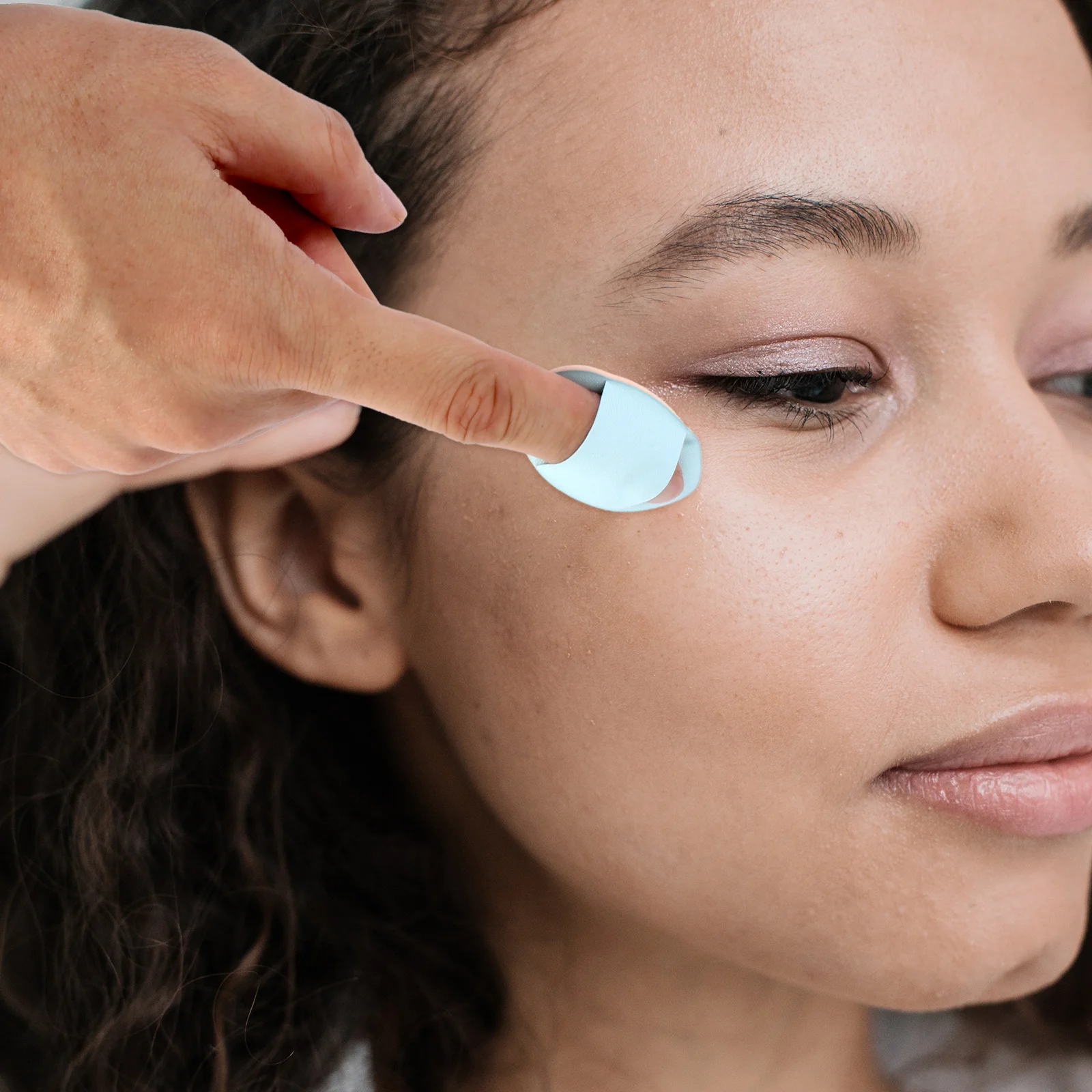 Mini polvo lavable para el tamaño del dedo, maquillaje para cojín Facial, base, esponja de polvo suelta, herramienta de belleza, 6 uds.