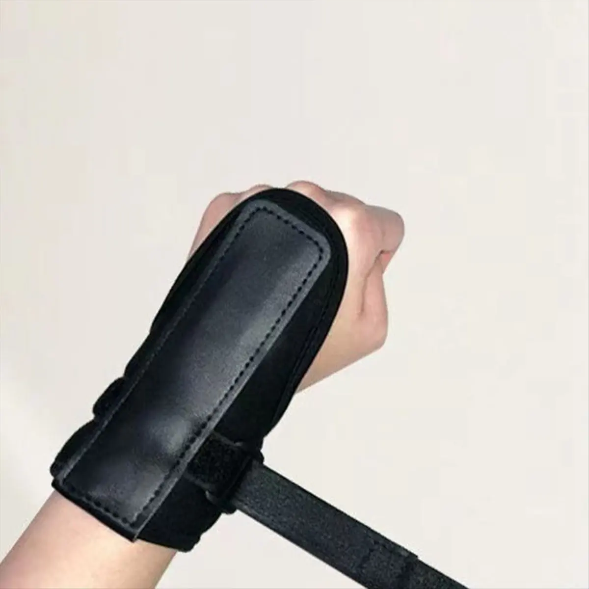(ABYM) Reinforced Golf Wrist Brace, Golf Swing Trainer, Beginner Posture and Movement Correction Trainer