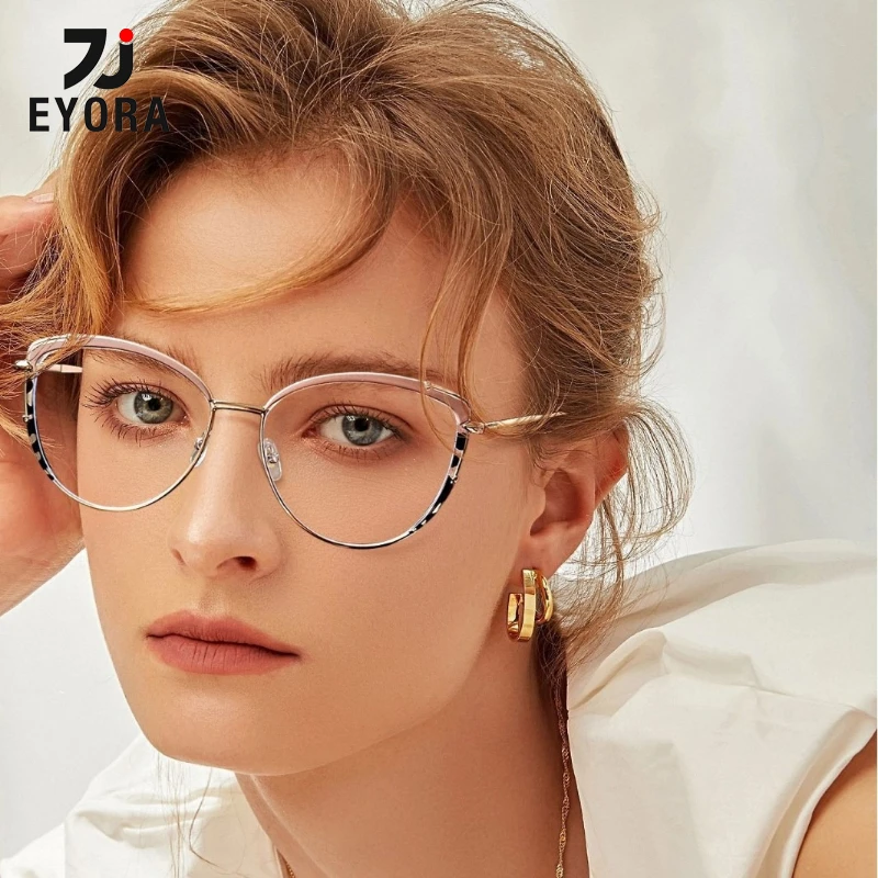 

EYORA Trendy TR90-Metal Full Rim Cat Eye Women Reading Glasses Anti Blue Ray Myopia Eyewear Photochromic Prescription Eyewear