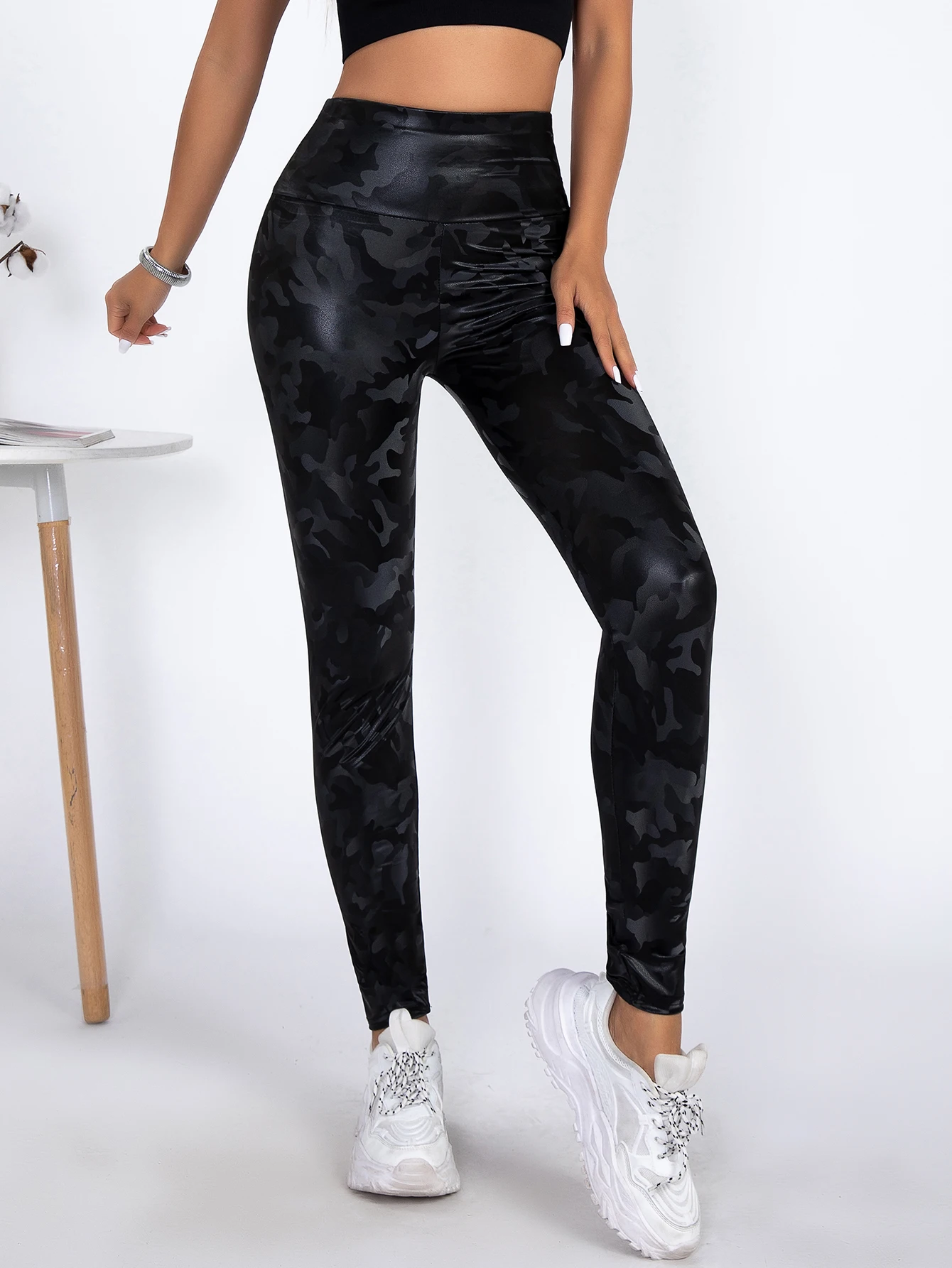 New High Waist Tight Leather Small Feet Pants Europe And The United States Fashion Stretch Tight Camouflage Leggings Women