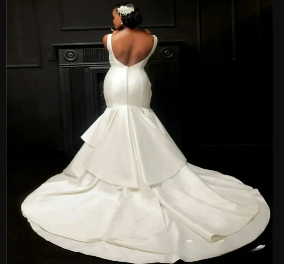Customized Square Neck South African Plus Size Church Wedding Dress Robe De Mariée  Backless Bridal Gown  with Removable Skirt