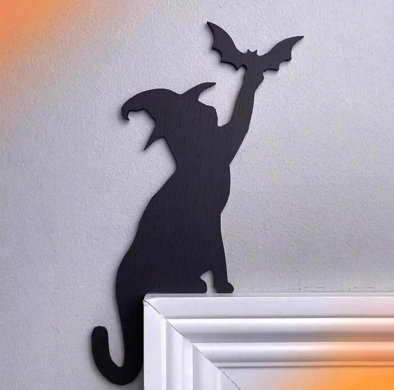 1 Piece Halloween Witch Hat Black Cat Bat Wooden Silhouette Door Frame Decoration, Black Door Top Hanging Ornament, Witch Cat Halloween Door Corner Decoration, Bat Door Decoration, Cat Lover Gift, Gothic Style Halloween Entrance Living Room Door Frame Wall Decoration