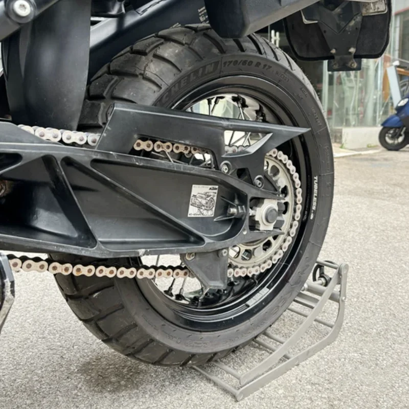 

Мотоциклетная тяжелая мотоциклетная шина, подъемная рама, инструмент для ремонта вала ступицы шин, вспомогательный инструмент для разборки