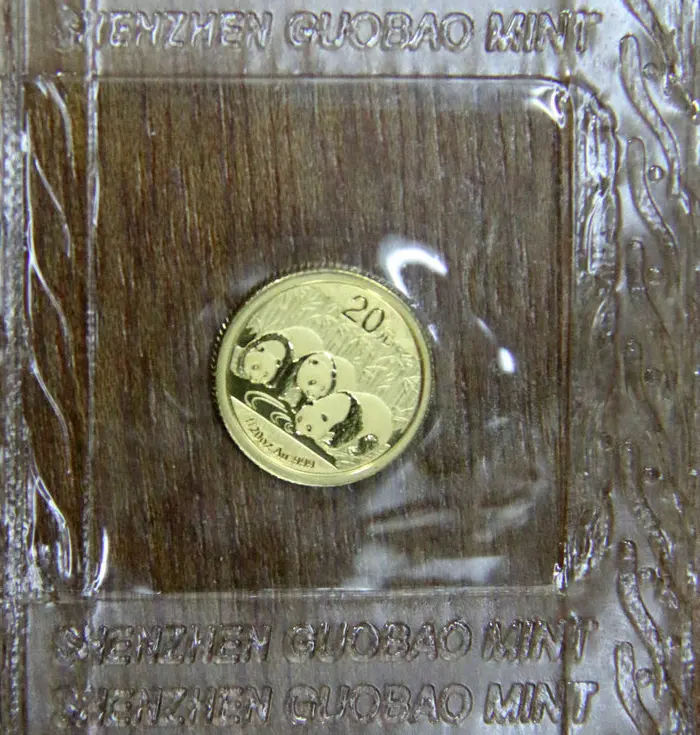 2013 China Panda Gold Commemorative Coin/ Bullion Real Original 1/20 oz Au.999 20 Yuan UNC