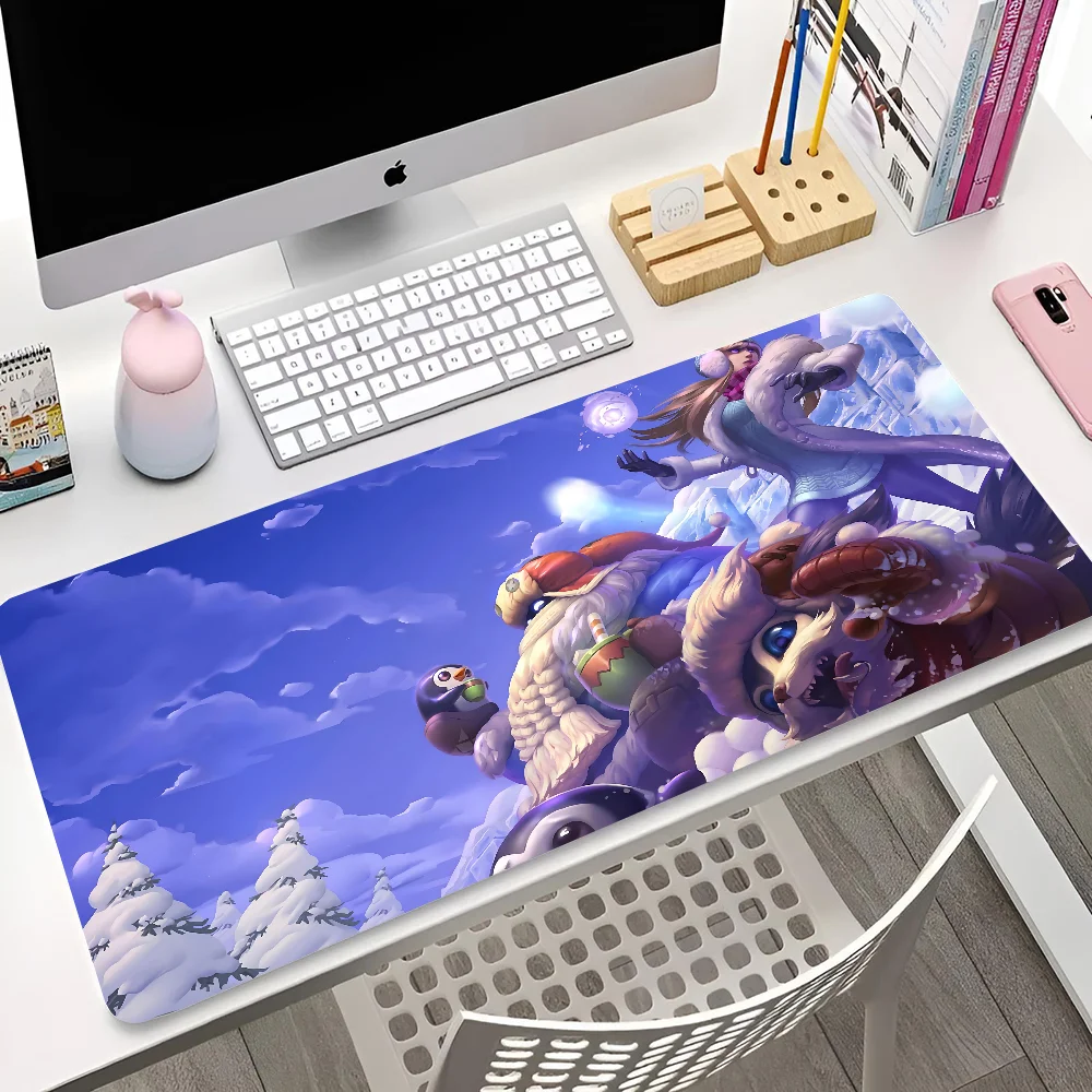 1PC League Of Legends Christmas Non-slip Mouse Pad Suitable For Office Computers Laptops E-sports Game Desk Mats XXL Keyboard