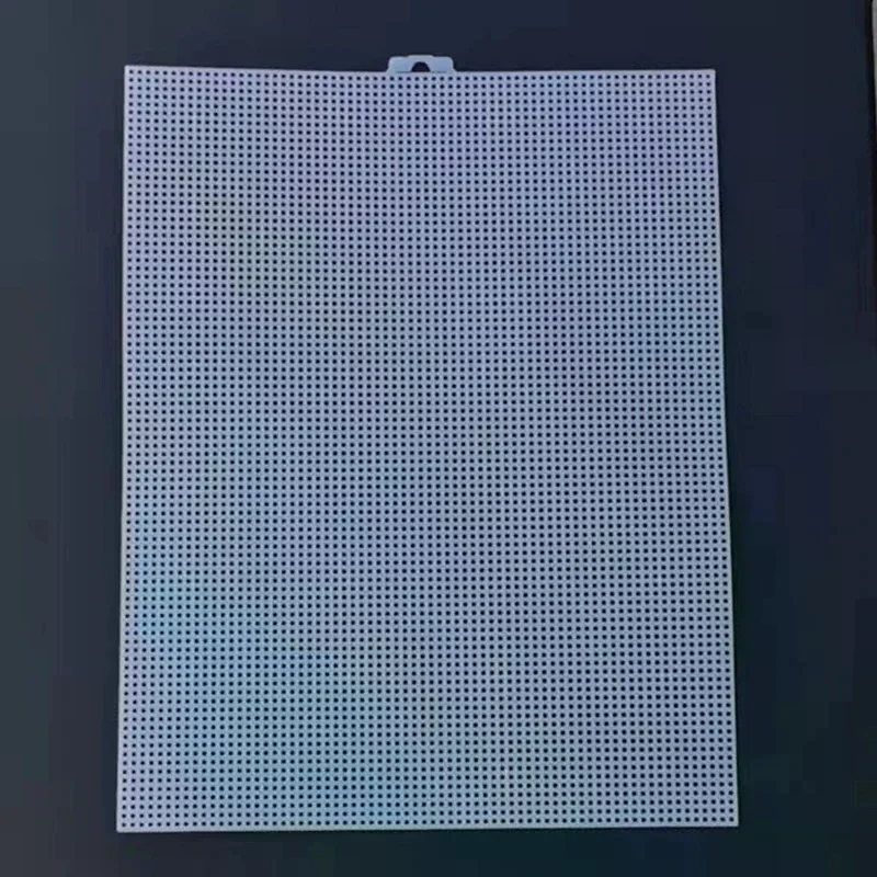 Fogli di plastica 14 pezzi Tessuto a rete di plastica Punto croce di plastica Tela Maglia per occhi per ricamo Maglia artigianale fai-da-te