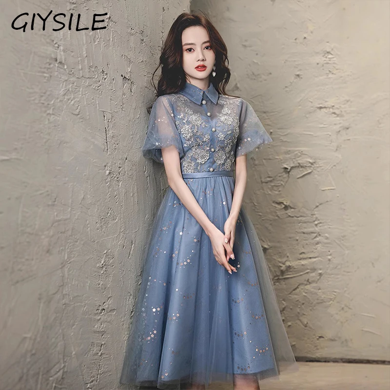 robe-de-soiree-en-tulle-bleu-a-col-manches-courtes-bouffantes-broderie-florale-sequins-coupe-trapeze-boutonnee-sur-le-devant-pour-mariage-et-soiree-formelle