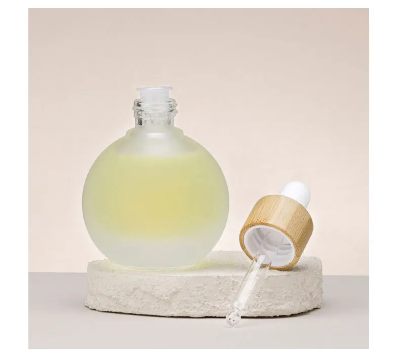 Tropfflasche aus Glas, mattiert, mit Bambusdeckel, für Ätherische Öle, Massageöle, Haar- und Körperöle, Serum, Aromatherapie-Flüssigkeiten, geeignet für Pipetten. – Detail 3