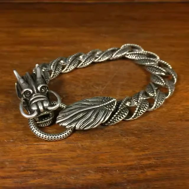 Collection Old Silver Nepalese Retro Hollow Faucet Tibetan Silver Bracelet Male Domineering Fashion Silver Jewelry Bracelet