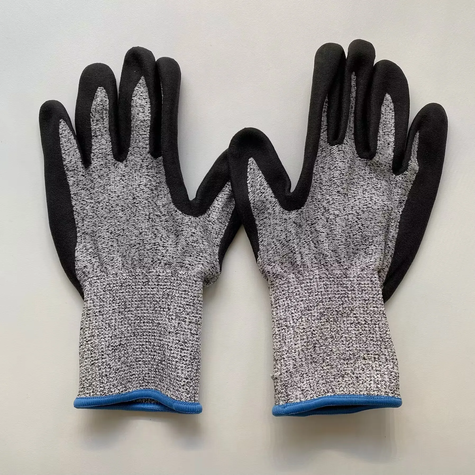 

Safety HPPE Gloves Cut level 5 Protection Work Gloves Fiber Knitted Sandy Nitrile Palm Coated Anti-slip Flexible