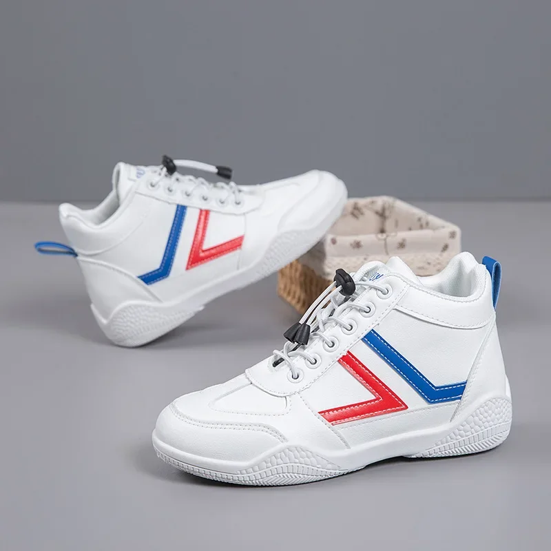 2025 Women's Trendy Mid-Top White Sneakers Lace-up Fashionable Comfortable for Spring/Fall Platform Sneakers Platform Boots