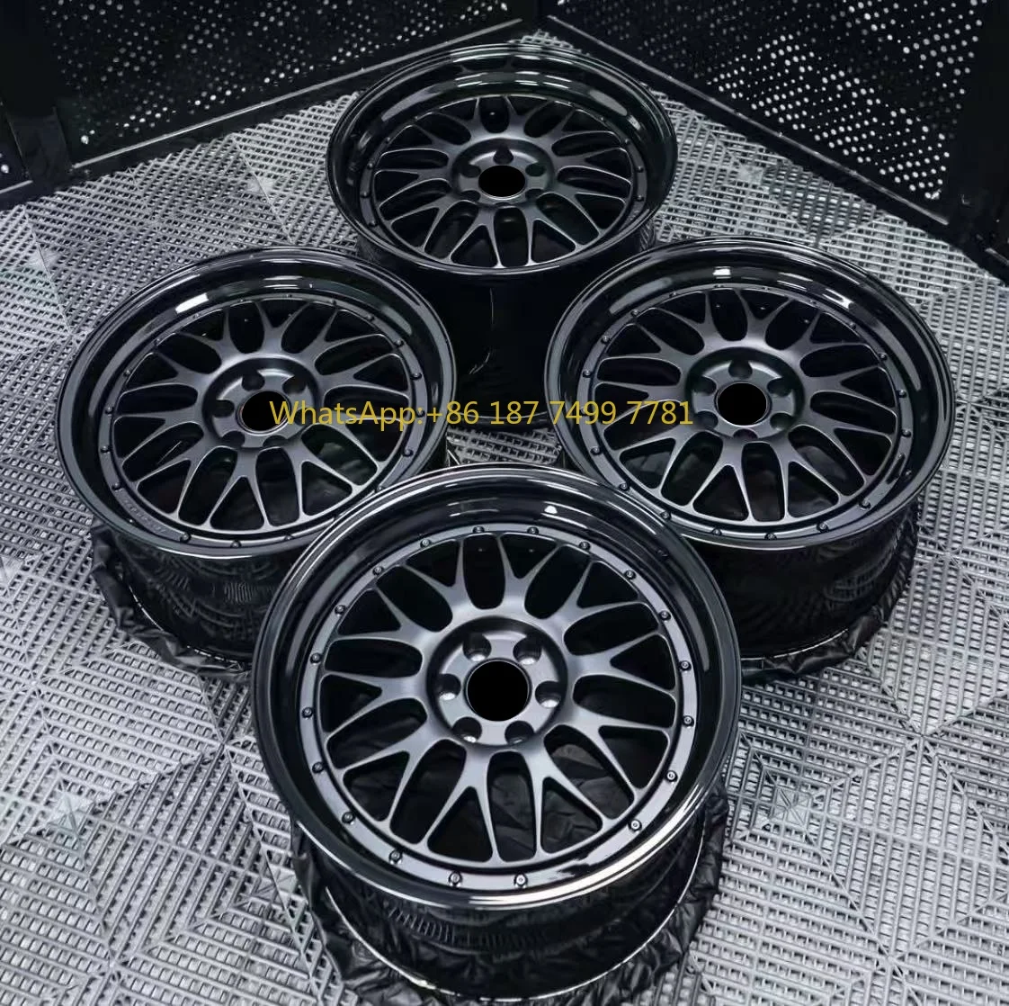 

Forged Racing Car Wheels 2-piece Design Custom Color Wheels Gloss Black Custom Alloy Forged Rims 18-22 Inch