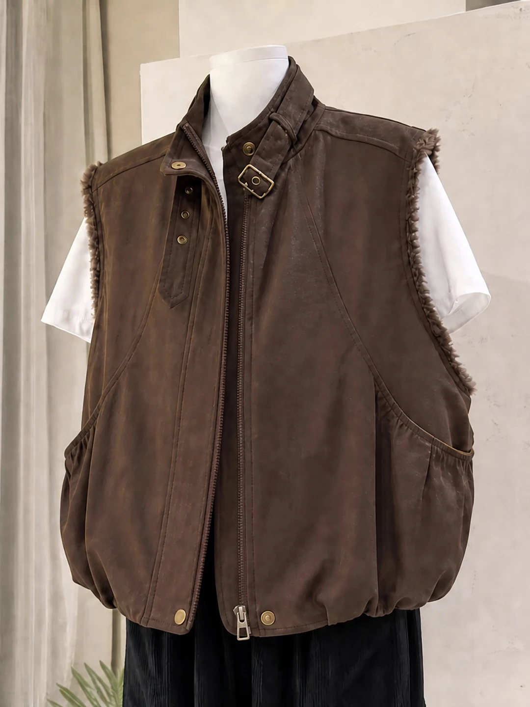 Retro Casual Fleece Lined Vest Women's Autumn Winter New Style Warm Loose Sleeveless Shoulder Pad Vest Outerwear