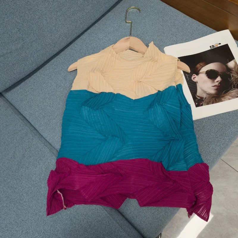 

Miyake Pleated Tanks Original 3-Color Vest Plisse Women 2026 Summer New Diamond Pleats Loose Casual Versatile Sleeveless T-Shirt