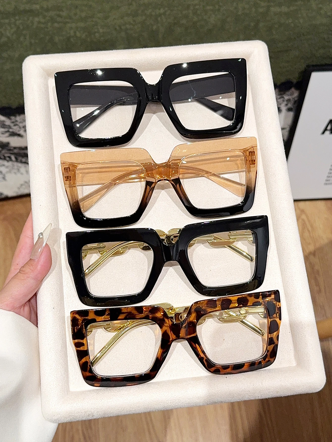 4-teilige Damen-Brille mit übergroßem quadratischem Rahmen, modische schwarze Brille, Schildpattbrille, modische Outfits, Weihnachtsgeschenk