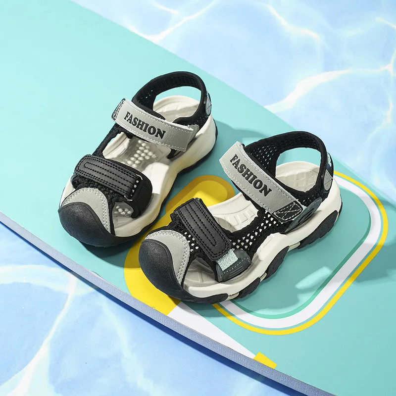 

Daily Essential Children Summer Sandals Classic Breathable Frame Anti Slip Sole Outdoor Leisure Footwear