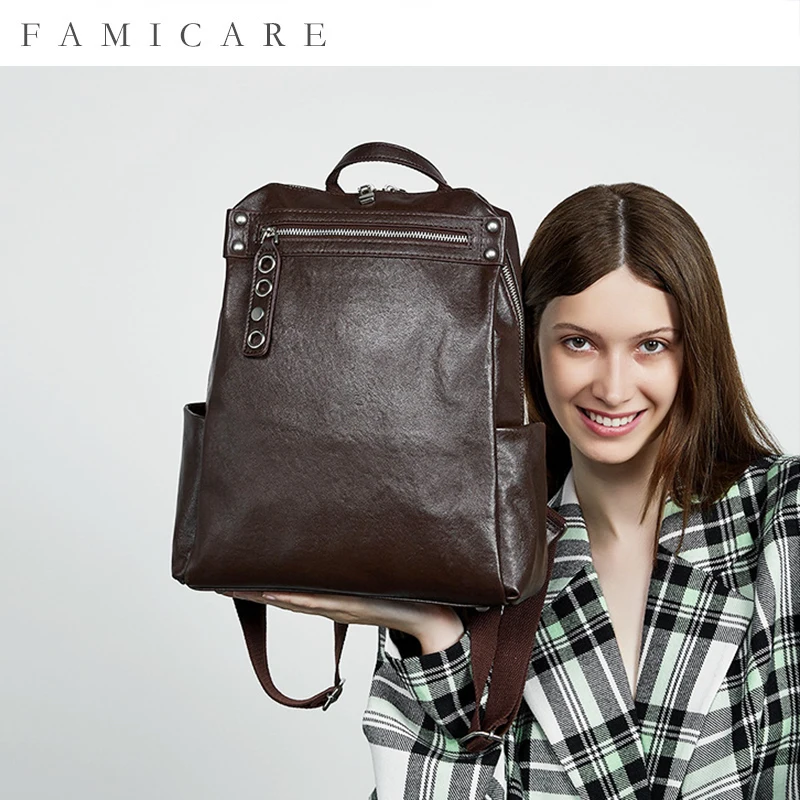 

New Women's Premium Large Capacity Travel Backpack Ladies Top Layer Vegetable Tanned Cowhide Lightweight Commuting Business Bag