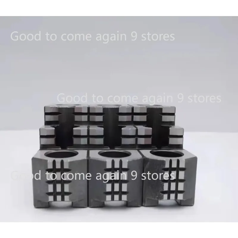 Picture 4: Hydraulic Chuck Hard Jaw High Precision 8 Inch Oil pressure chuck Standard 3 Claws for CNC Lathe Accessories