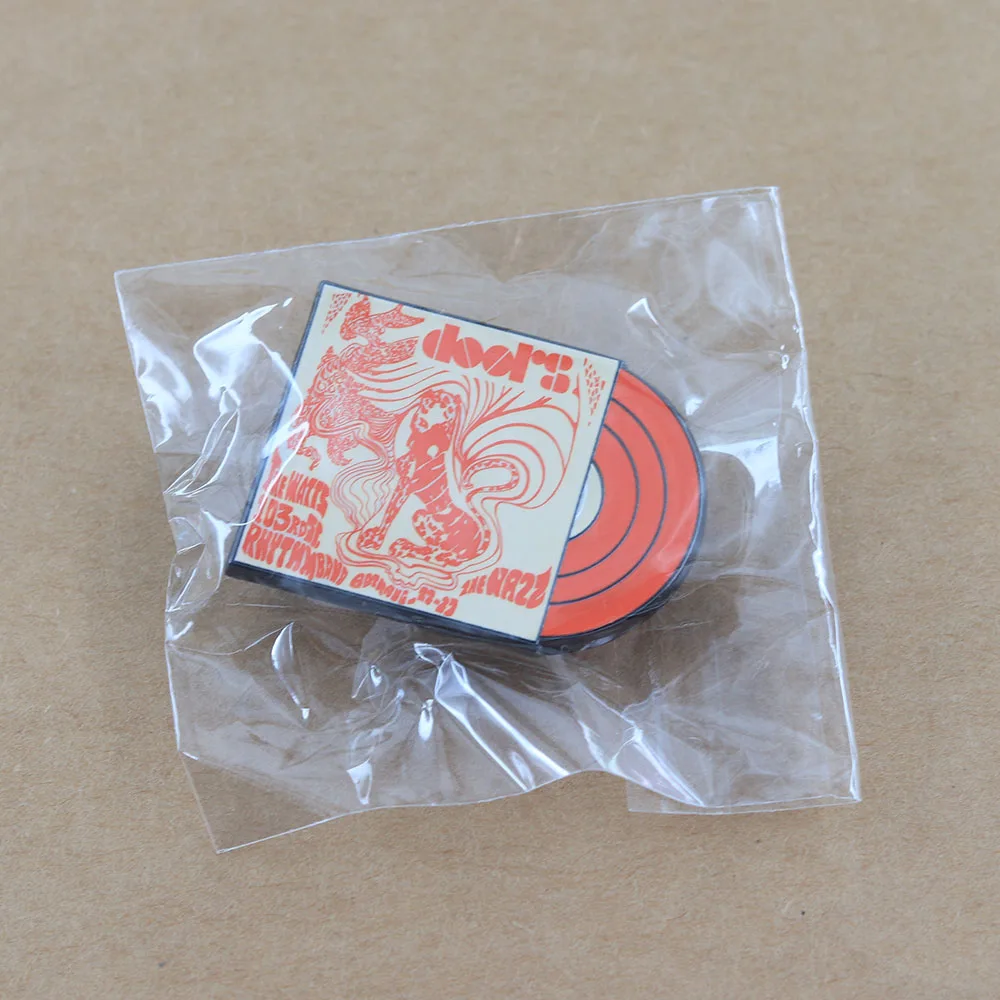 The Doors Vinyl-Style Emaille-Pin Psychedelic Rock Band Brosche Retro Leopardenmuster Musik-Abzeichen Accessoire Fan-Inspirierter Schmuck Geschenk – Detail 13