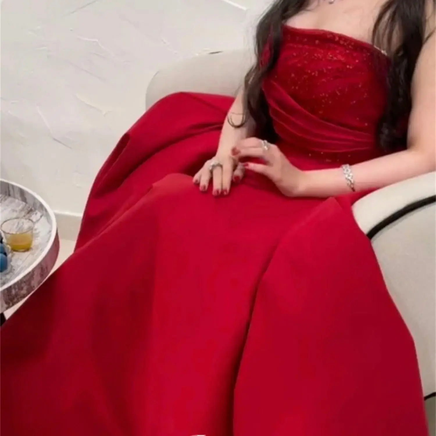 

Aileen Customized Red Off the Shoulders Elegant Luxury Evening Dress 2024 Graduation Dresses for Special Occasions Ball Gowns