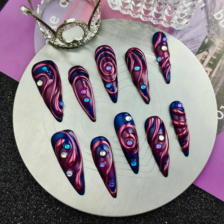 

10PCS of handmade press on fake nails, cyberpunk wearable nails, finished nail art, long pointed adhesive fake nails.