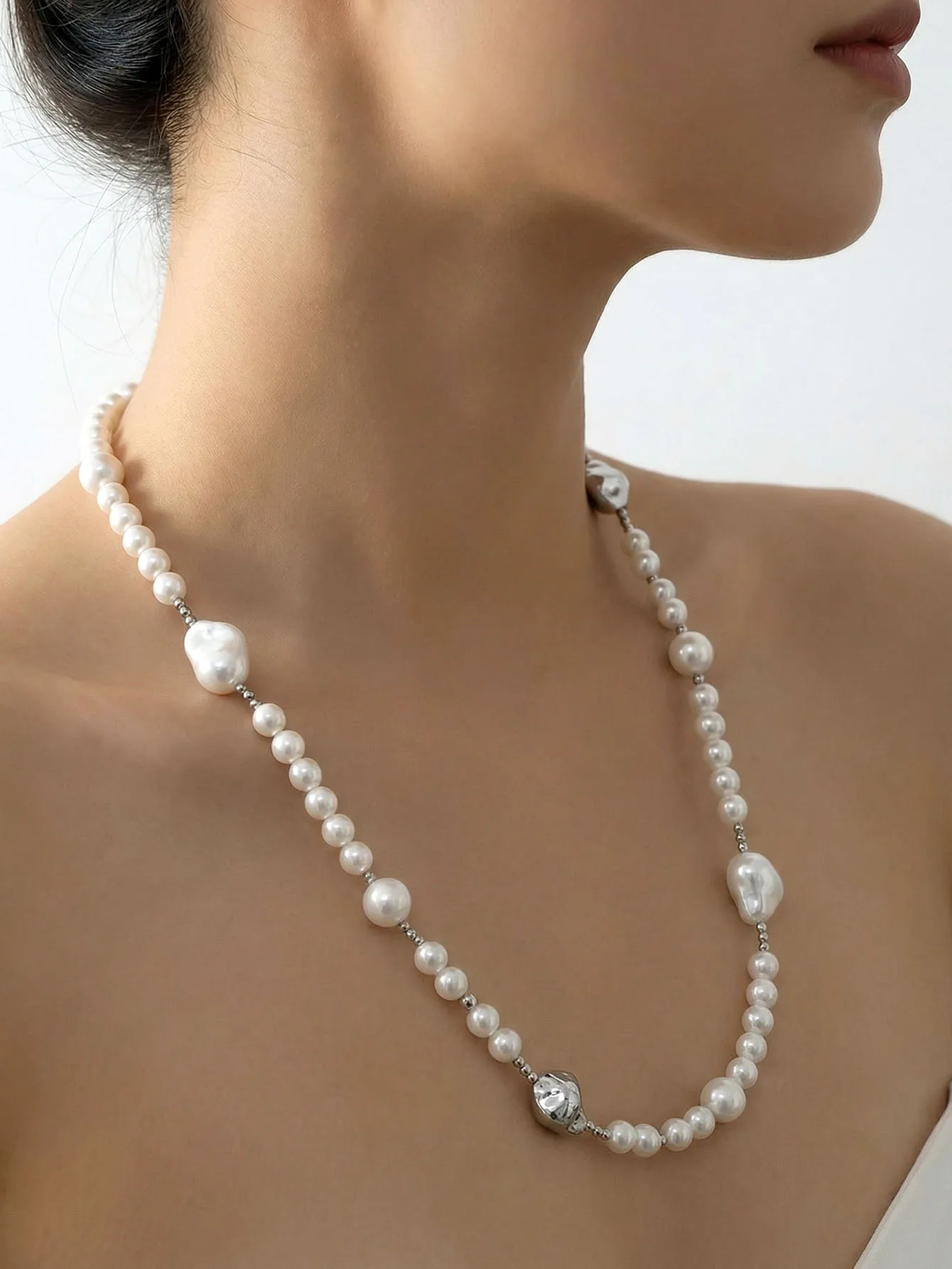 

2026New classic atmospheric ABS imitation pearl women's necklace handmade for gifts and various occasions