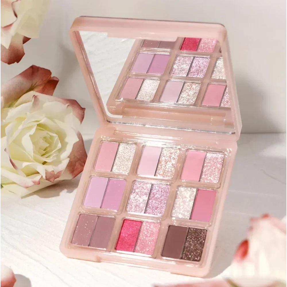 HOLD LIVE Rose Bunny Sweetheart Garden Eyeshadow Palette 18-Color Pearlescent Matte Eye Shadow Blue Pink Color Makeup Cosmetics