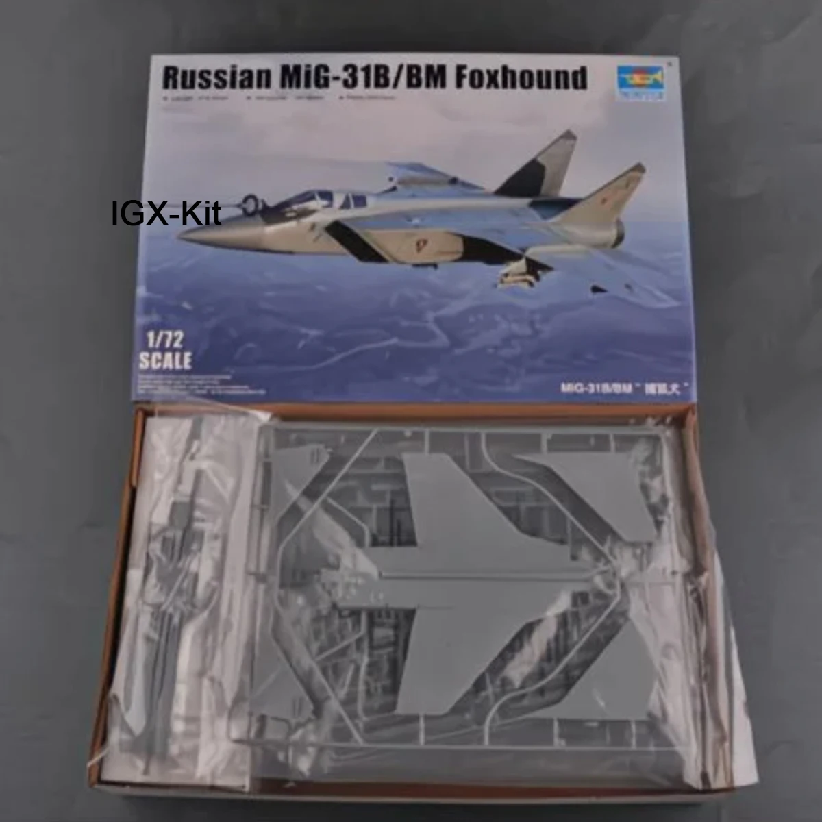 

Trumpeter 01680 1/72 Russian Mig31 Mig-31 Mig-31B/BM Foxhound Fighter Aircraft Plastic Assembly Model Kit