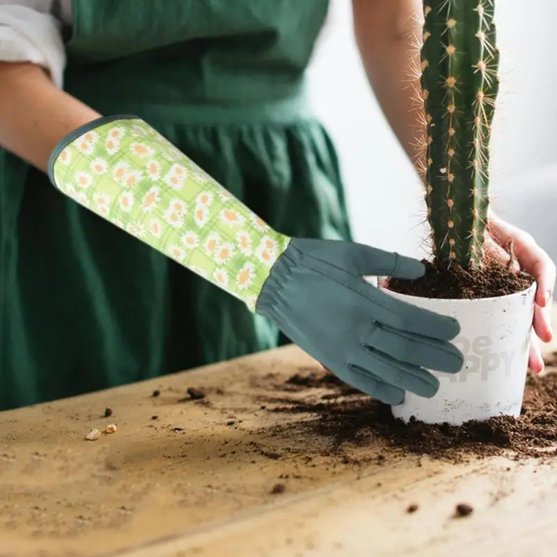 Imagem -03 - Luvas de Jardinagem Respiráveis à Prova de Espinhos Mulheres Rosa Luvas Longas Proteção do Antebraço Leve Palma Luvas de Trabalho para Cactus Rosa