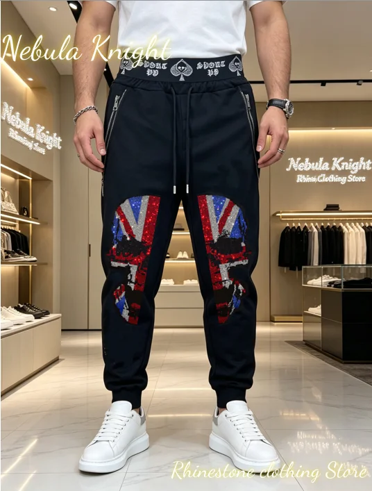 

New Arrival Men Rhinestone Decor Casual Sweatpants Elastic Waist Zipper Pocket Trendy Streetwear Summer Daily Trousers