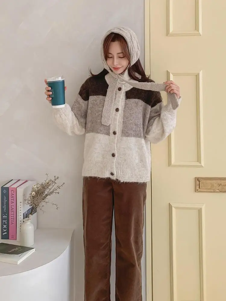 

Корейский осенне-зимний лоскутный свитер с круглым вырезом и длинными рукавами, женский элегантный универсальный однобортный короткий вязаный топ