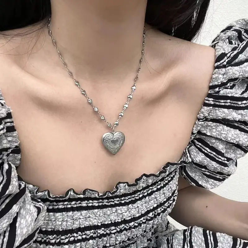 New Kpop Trend Heart Necklaces For Women Collar Goth Statement Chain Necklace Aesthetic Jewelry Harajuku Neck