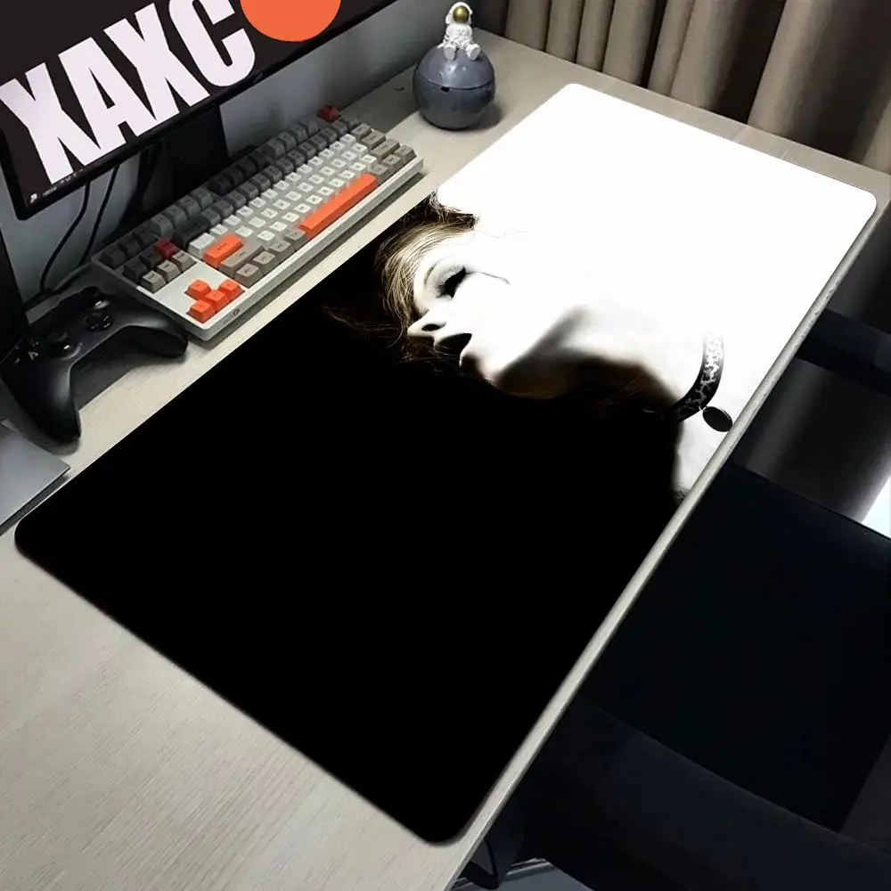 Mouse Games Pad Cartoon Lockedge Large Gaming Hill Pad Silent Computer Gamer Keyboard Mat Desk Horror Mousepad PC Desk Pad