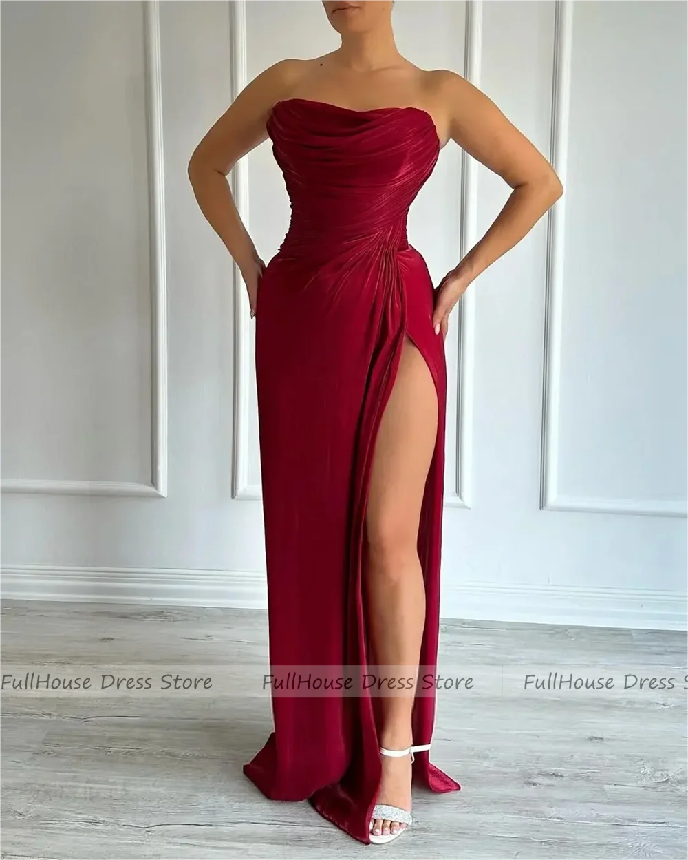 

Custom Made Strapless Tiered Pleated Sexy Mermaid Side Split Evening Gown Maxi Length Backless Saudi Arab Dress with Train