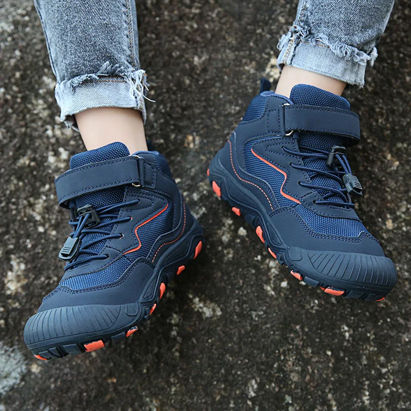 Outdoor sports shoes autumn and winter trend children's non-slip shoes medium and large children's mountaineering shoes running