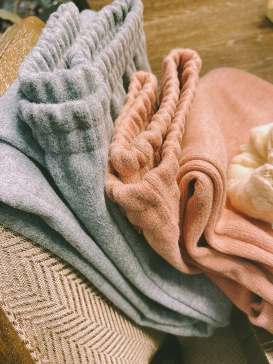 سراويل صوفية عالية المحتوى سراويل نسائية واسعة الساق لون نقي تأثير التخسيس سراويل غير رسمية مريحة