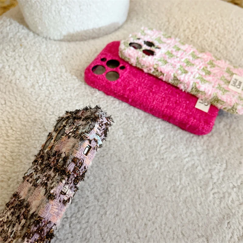 Luxury Velvet Fabric Phone Case For iPhone 16 Pro 14 12 13 15 Pro Max Cover Fashion Cloth Cute Protective Cases For Apple 15Pro