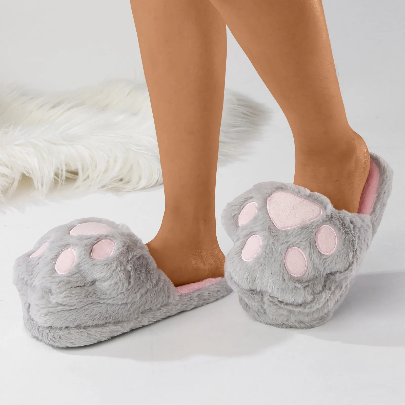 Cotton Slippers Female Simulation Cat Slippers Indoor Home Plush Anti Slip Shoes Cute Home Plush Womens Fuzzy Slipper Socks