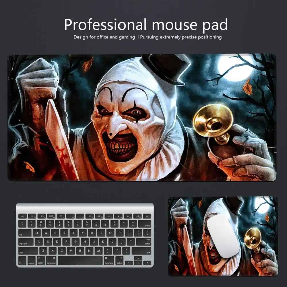 HYBXAXC Mouse Slasher Horror Film Pad Non-slip Lockedge T-Terrifier Office Student Game Thickened Large Writing Cushion MousePad