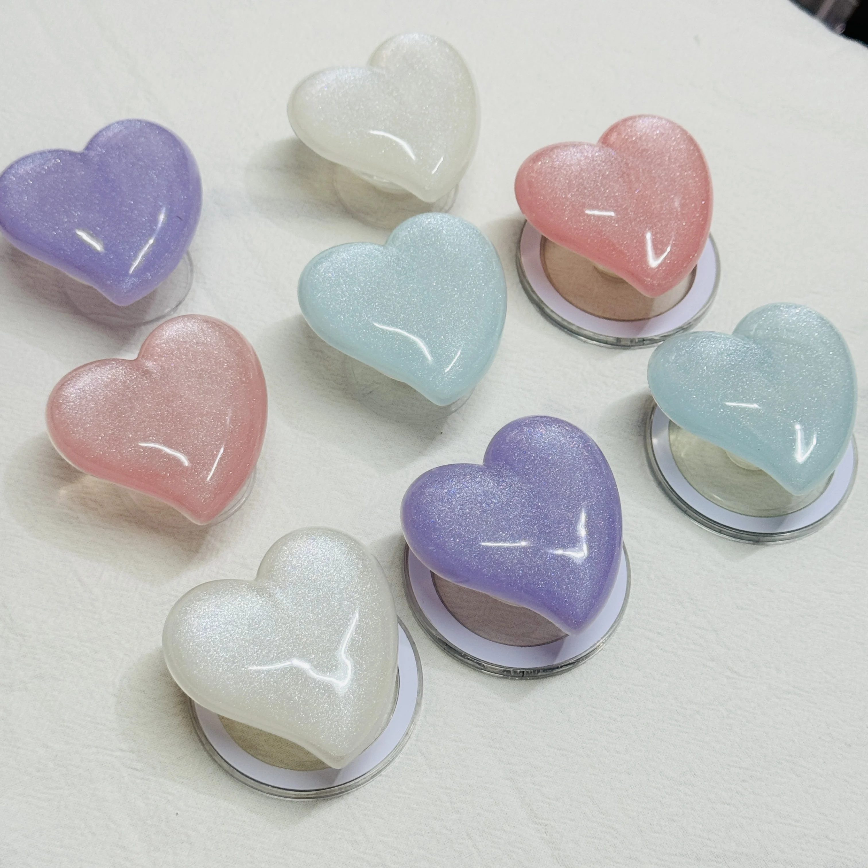 

Поддержка Magnétique 3D En Forme De C Fisk De Couleur Unie Et Поддержка D'airbag Поддержка гибкого интеллектуального Tok En Option Pour IPhone