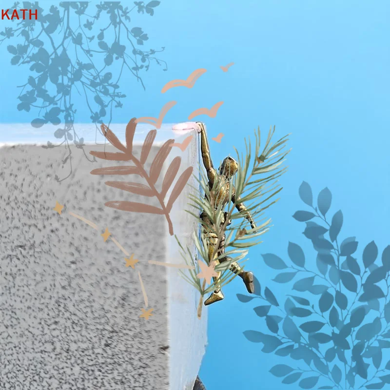 Brass Climbing Figurine Mountaineering Miniature Diorama Photography Aquatic Terrarium Rockery Landscape Decoration Ornament