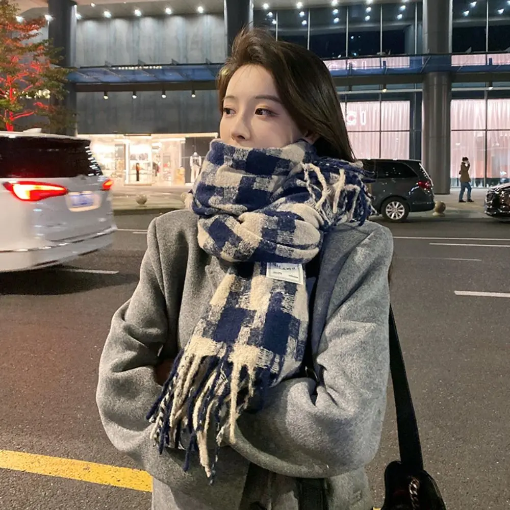 Korean Fashionable Scarves Large Checkered Pattern Thick Scarf for Woman Winter Outdoor Windproof Warm Scarves